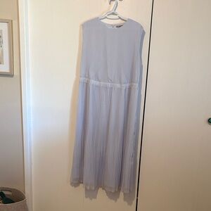 Stylish Sleeveless Pleated Dress